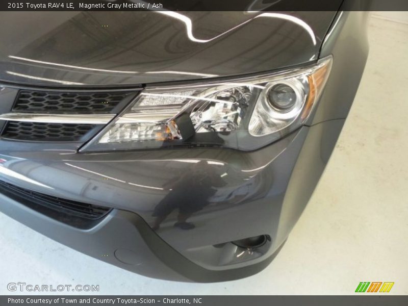 Magnetic Gray Metallic / Ash 2015 Toyota RAV4 LE