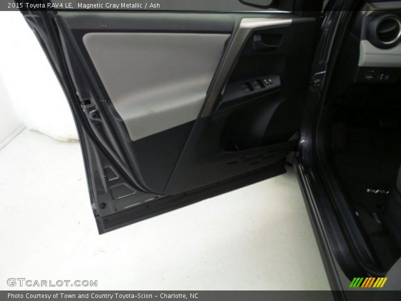 Magnetic Gray Metallic / Ash 2015 Toyota RAV4 LE