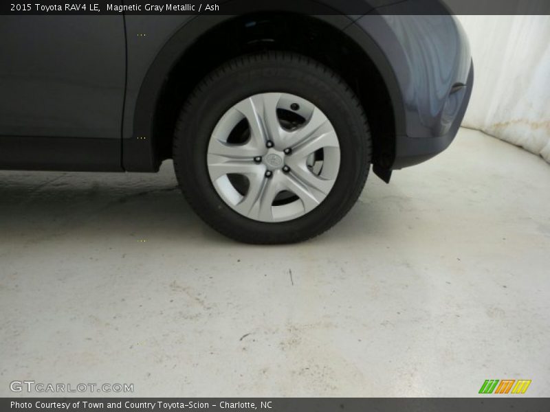 Magnetic Gray Metallic / Ash 2015 Toyota RAV4 LE