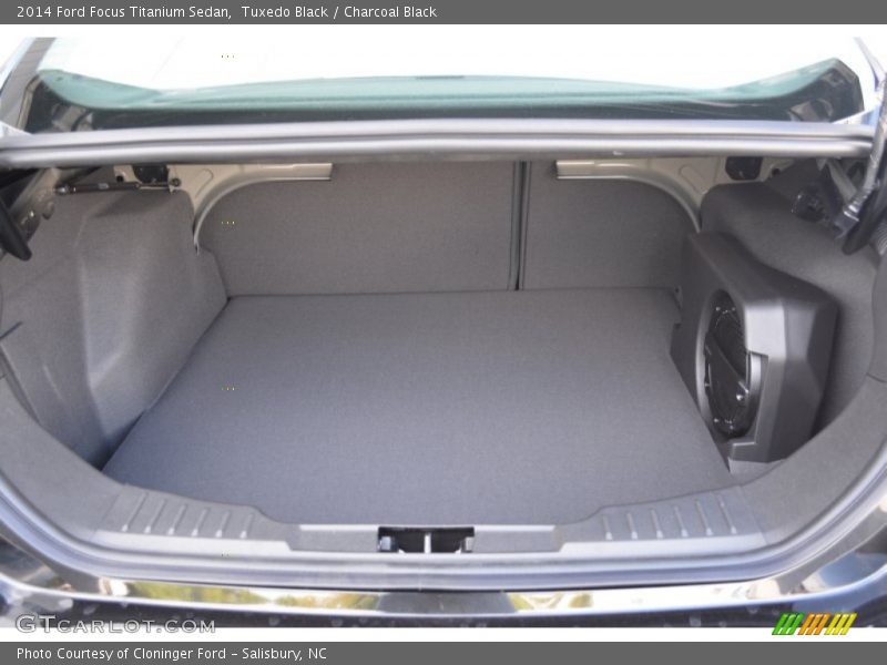 Tuxedo Black / Charcoal Black 2014 Ford Focus Titanium Sedan