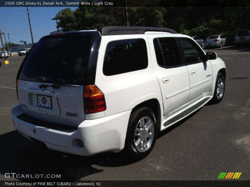 Summit White / Light Gray 2006 GMC Envoy XL Denali 4x4
