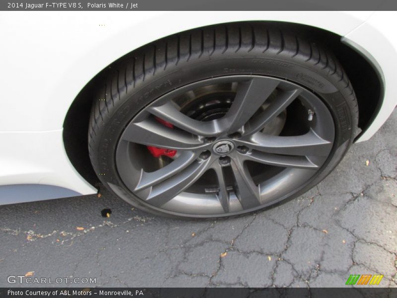 Polaris White / Jet 2014 Jaguar F-TYPE V8 S