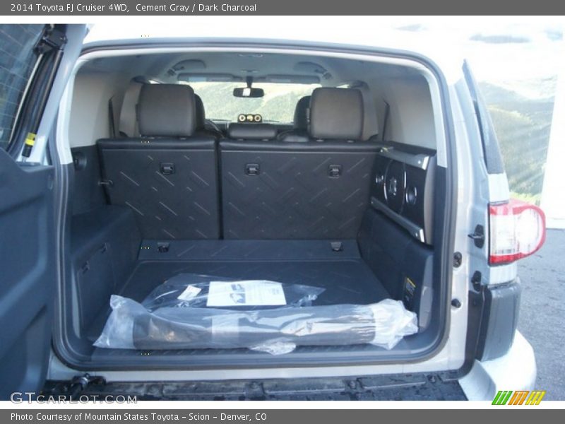 Cement Gray / Dark Charcoal 2014 Toyota FJ Cruiser 4WD