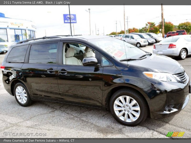 Black / Light Gray 2011 Toyota Sienna LE AWD