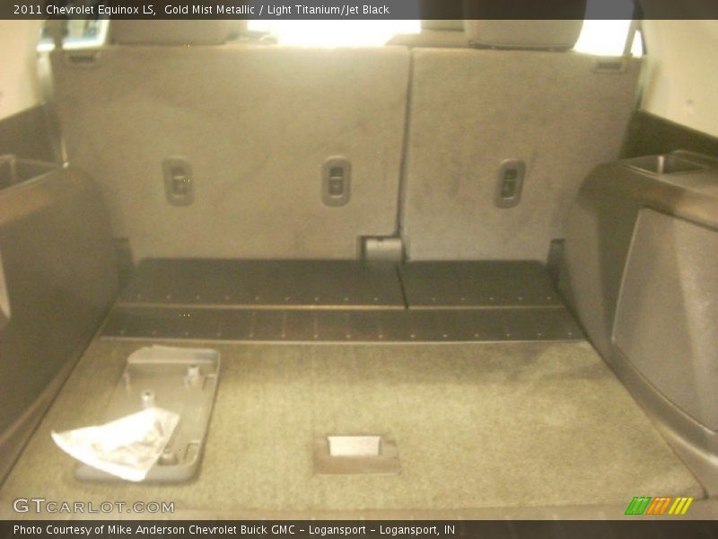 Gold Mist Metallic / Light Titanium/Jet Black 2011 Chevrolet Equinox LS