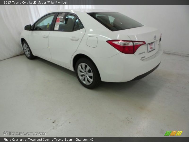 Super White / Amber 2015 Toyota Corolla LE