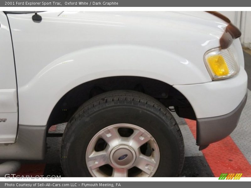 Oxford White / Dark Graphite 2001 Ford Explorer Sport Trac