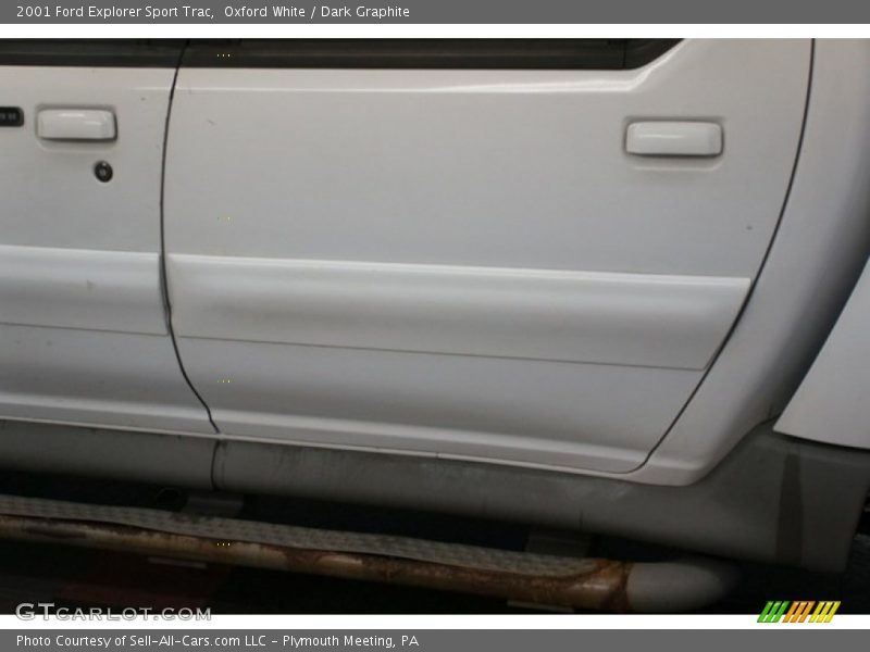 Oxford White / Dark Graphite 2001 Ford Explorer Sport Trac