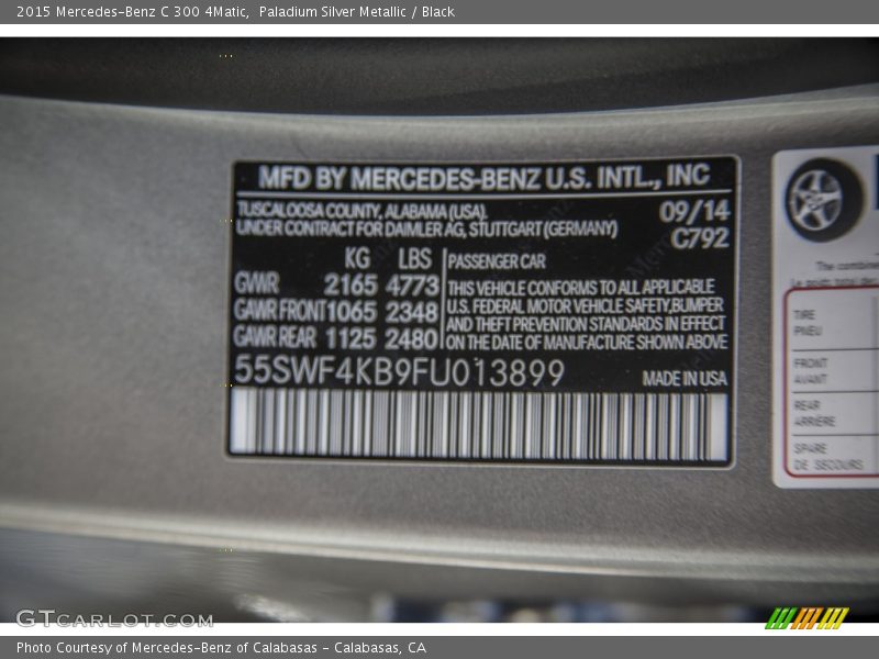 Paladium Silver Metallic / Black 2015 Mercedes-Benz C 300 4Matic