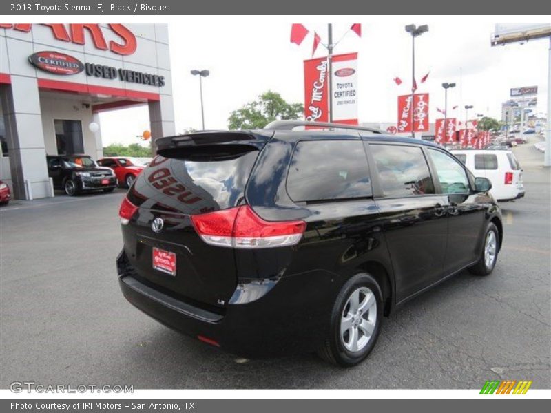 Black / Bisque 2013 Toyota Sienna LE