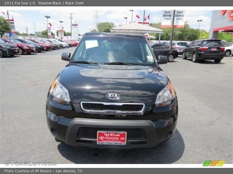 Shadow Black / Black Cloth 2011 Kia Soul 1.6