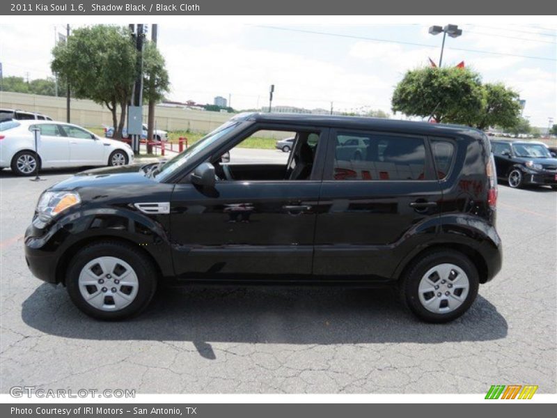 Shadow Black / Black Cloth 2011 Kia Soul 1.6