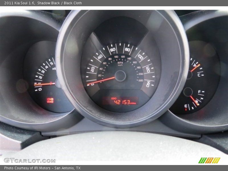 Shadow Black / Black Cloth 2011 Kia Soul 1.6