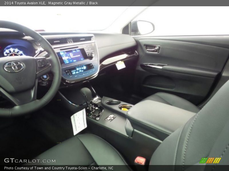 Magnetic Gray Metallic / Black 2014 Toyota Avalon XLE