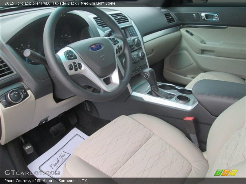 Tuxedo Black / Medium Light Stone 2015 Ford Explorer FWD