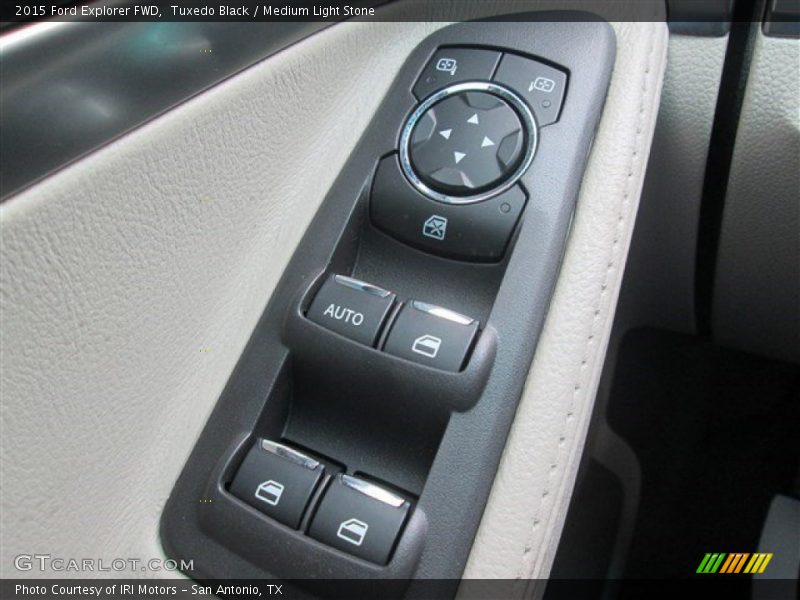 Tuxedo Black / Medium Light Stone 2015 Ford Explorer FWD
