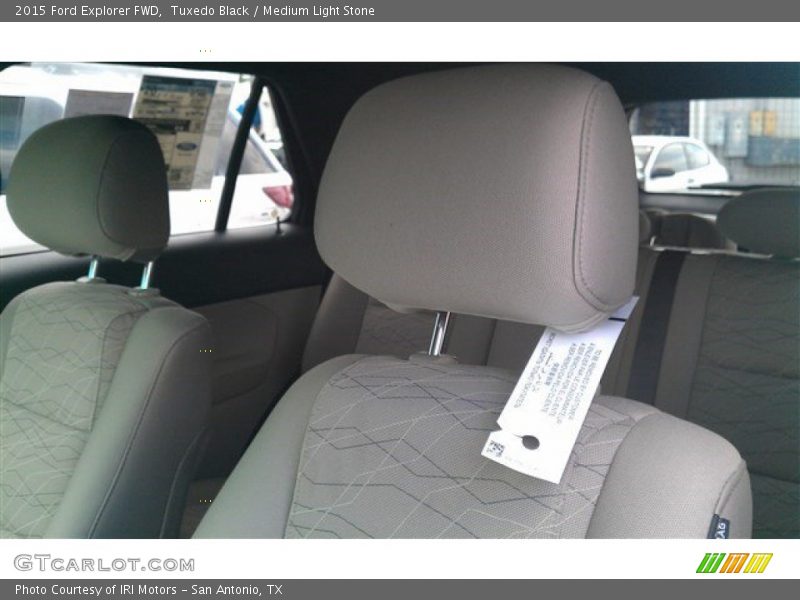 Tuxedo Black / Medium Light Stone 2015 Ford Explorer FWD