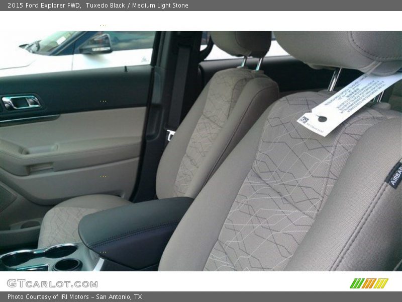 Tuxedo Black / Medium Light Stone 2015 Ford Explorer FWD