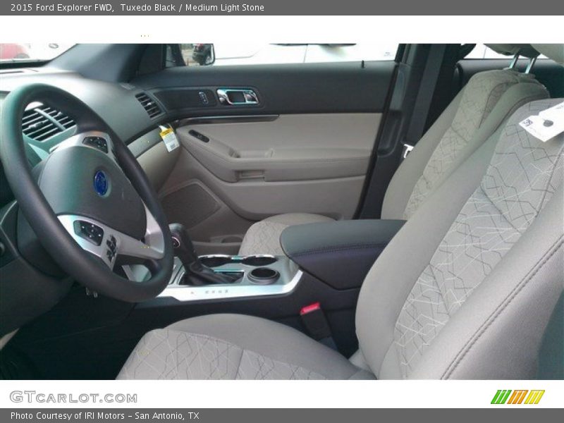 Tuxedo Black / Medium Light Stone 2015 Ford Explorer FWD