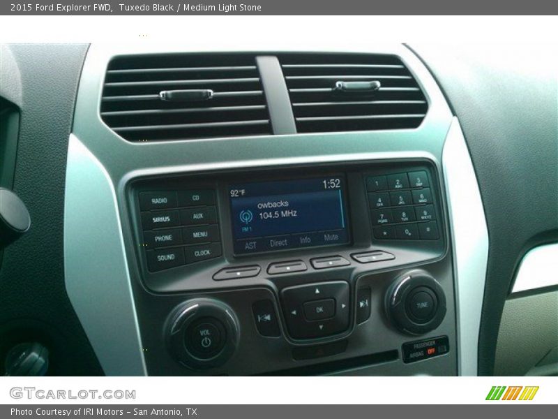 Tuxedo Black / Medium Light Stone 2015 Ford Explorer FWD