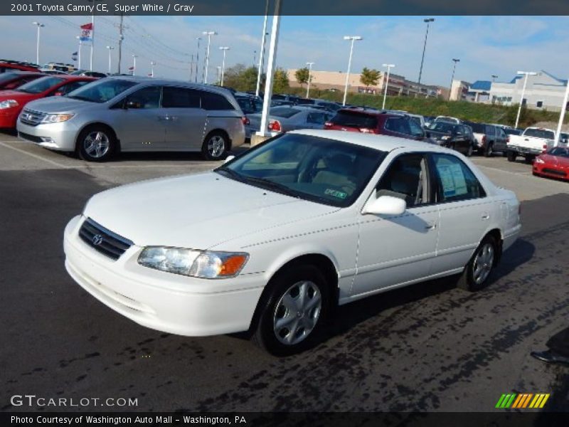 Super White / Gray 2001 Toyota Camry CE