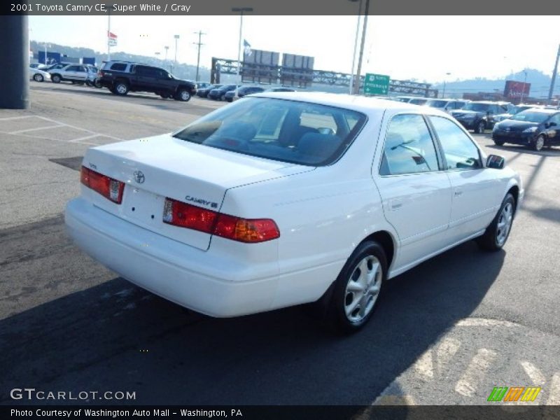 Super White / Gray 2001 Toyota Camry CE