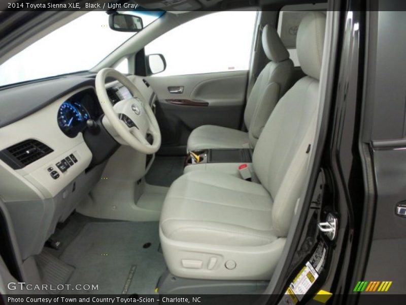 Black / Light Gray 2014 Toyota Sienna XLE