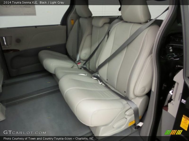 Black / Light Gray 2014 Toyota Sienna XLE