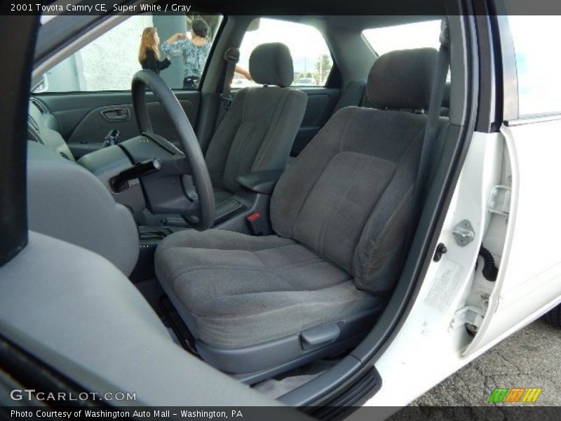 Super White / Gray 2001 Toyota Camry CE