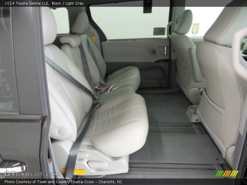 Black / Light Gray 2014 Toyota Sienna XLE
