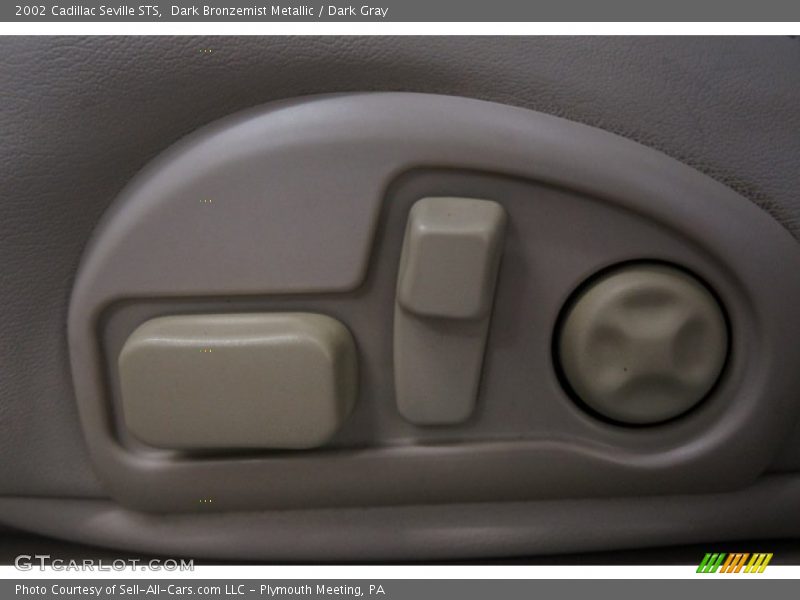 Dark Bronzemist Metallic / Dark Gray 2002 Cadillac Seville STS
