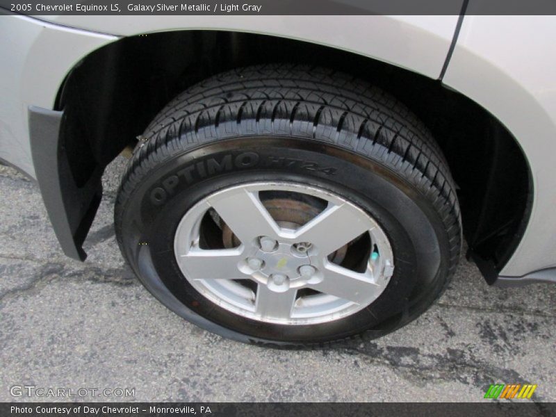 Galaxy Silver Metallic / Light Gray 2005 Chevrolet Equinox LS