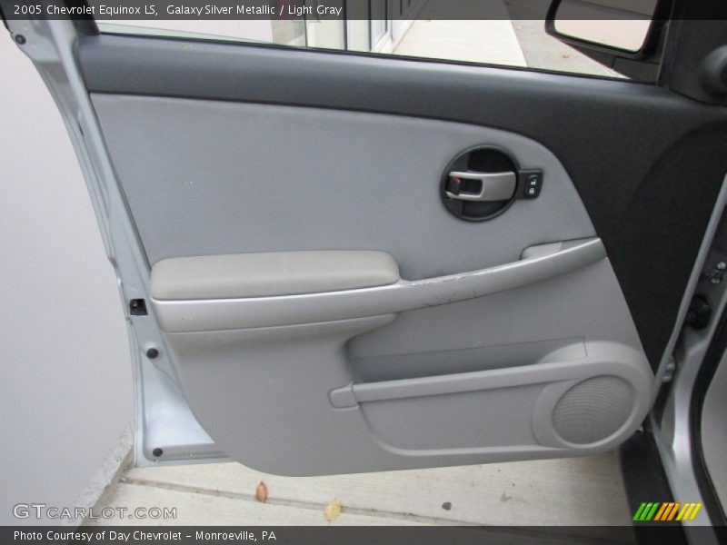 Galaxy Silver Metallic / Light Gray 2005 Chevrolet Equinox LS