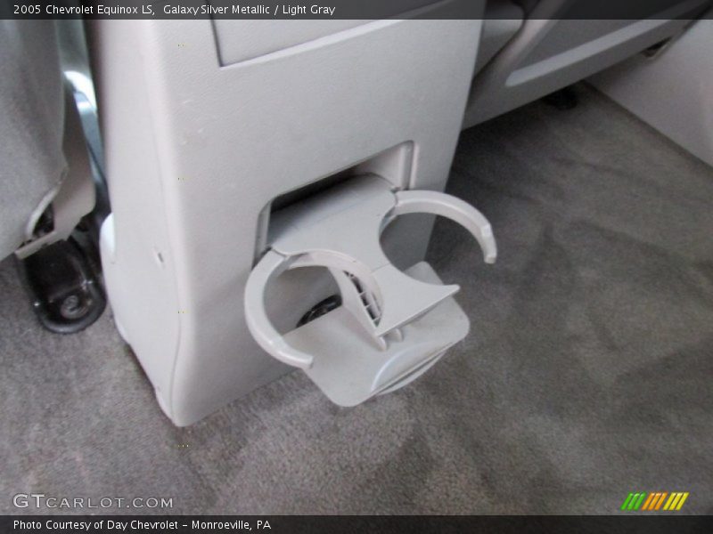 Galaxy Silver Metallic / Light Gray 2005 Chevrolet Equinox LS