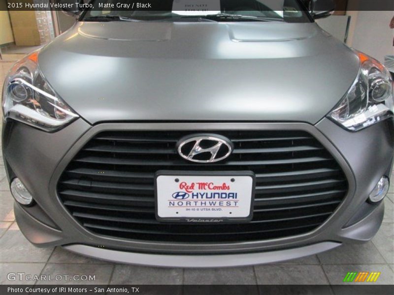 Matte Gray / Black 2015 Hyundai Veloster Turbo