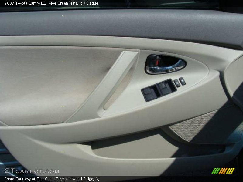 Aloe Green Metallic / Bisque 2007 Toyota Camry LE