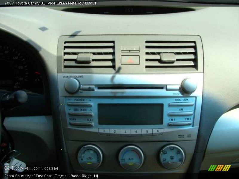 Aloe Green Metallic / Bisque 2007 Toyota Camry LE
