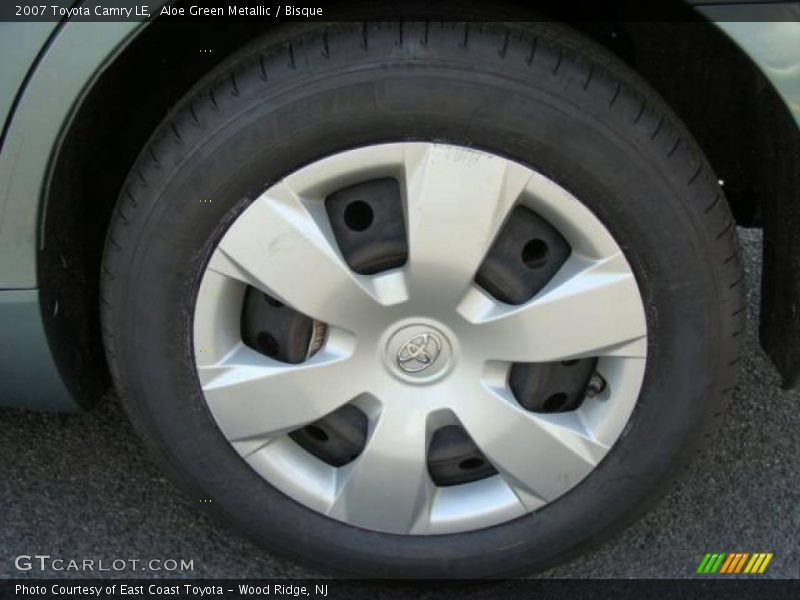 Aloe Green Metallic / Bisque 2007 Toyota Camry LE