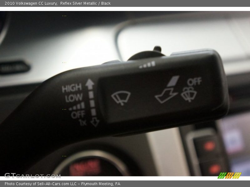 Reflex Silver Metallic / Black 2010 Volkswagen CC Luxury