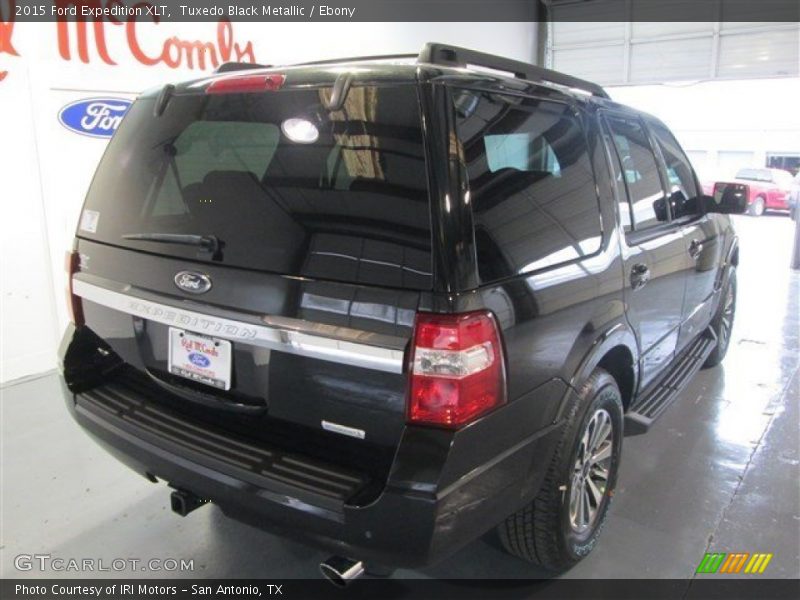Tuxedo Black Metallic / Ebony 2015 Ford Expedition XLT