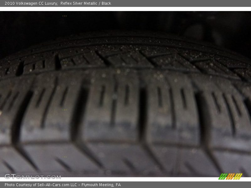 Reflex Silver Metallic / Black 2010 Volkswagen CC Luxury