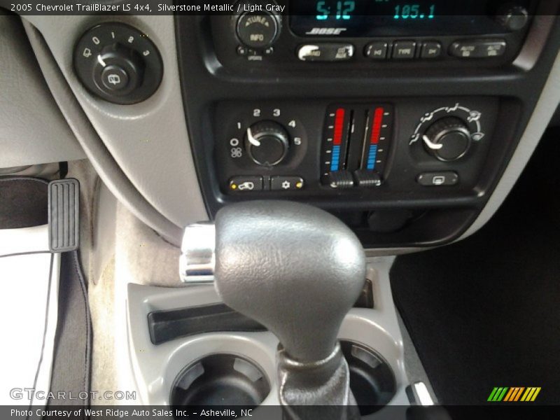 Silverstone Metallic / Light Gray 2005 Chevrolet TrailBlazer LS 4x4