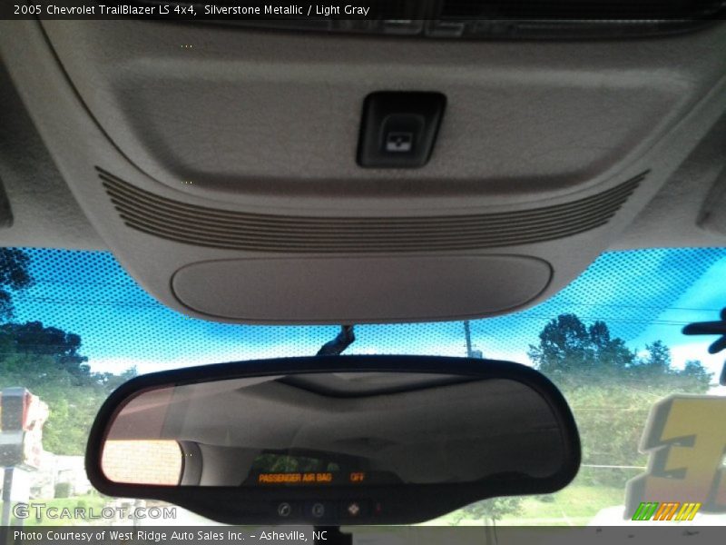 Silverstone Metallic / Light Gray 2005 Chevrolet TrailBlazer LS 4x4