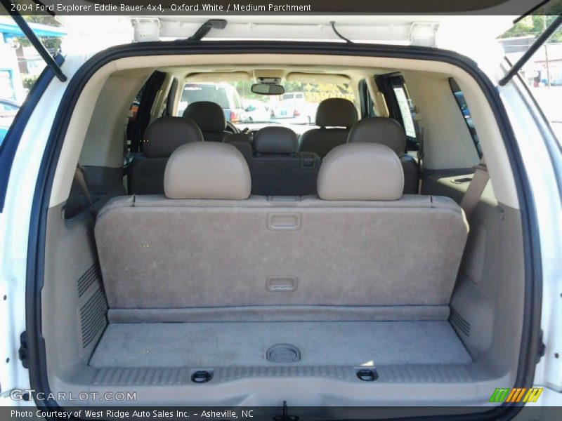 Oxford White / Medium Parchment 2004 Ford Explorer Eddie Bauer 4x4