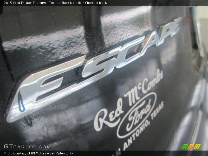 Tuxedo Black Metallic / Charcoal Black 2015 Ford Escape Titanium