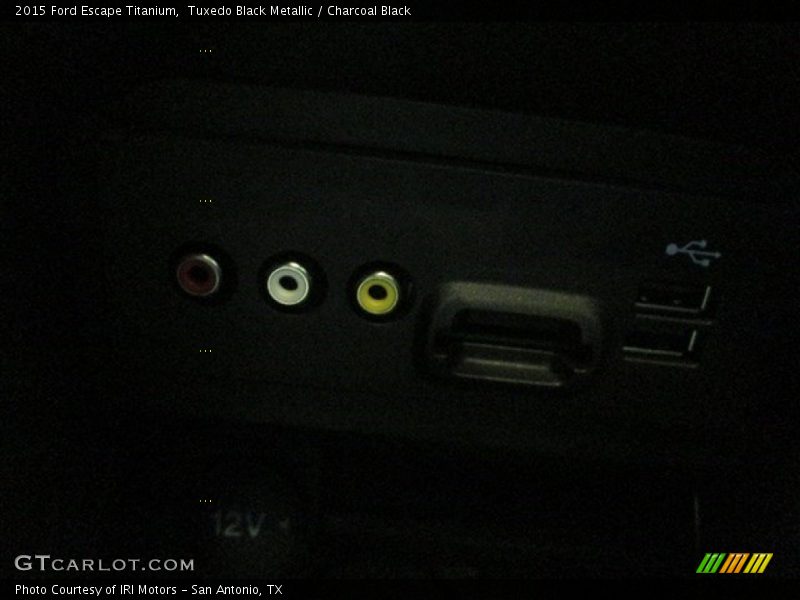 Tuxedo Black Metallic / Charcoal Black 2015 Ford Escape Titanium