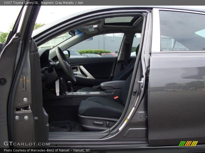 Magnetic Gray Metallic / Ash 2007 Toyota Camry SE