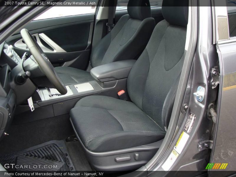 Magnetic Gray Metallic / Ash 2007 Toyota Camry SE