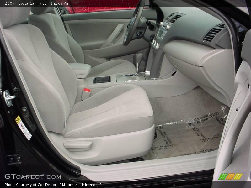 Black / Ash 2007 Toyota Camry LE