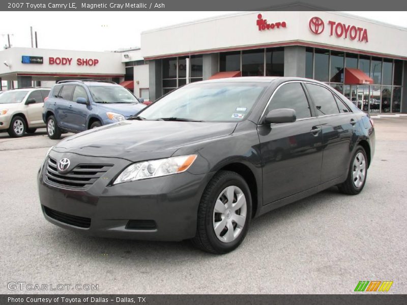Magnetic Gray Metallic / Ash 2007 Toyota Camry LE